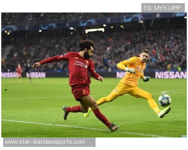 武汉足球队中路突破的成功与失误分析及其对欧冠赛场的影响