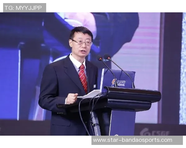 深入分析上海羽毛球队的实力与发展潜力探讨 深入分析上海羽毛球队的实力与发展潜力探讨